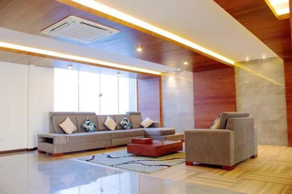 圣克鲁斯Departamentoo Nuevo Amoblado Cerca A Uagrm, Con Excelente Vista公寓 外观 照片